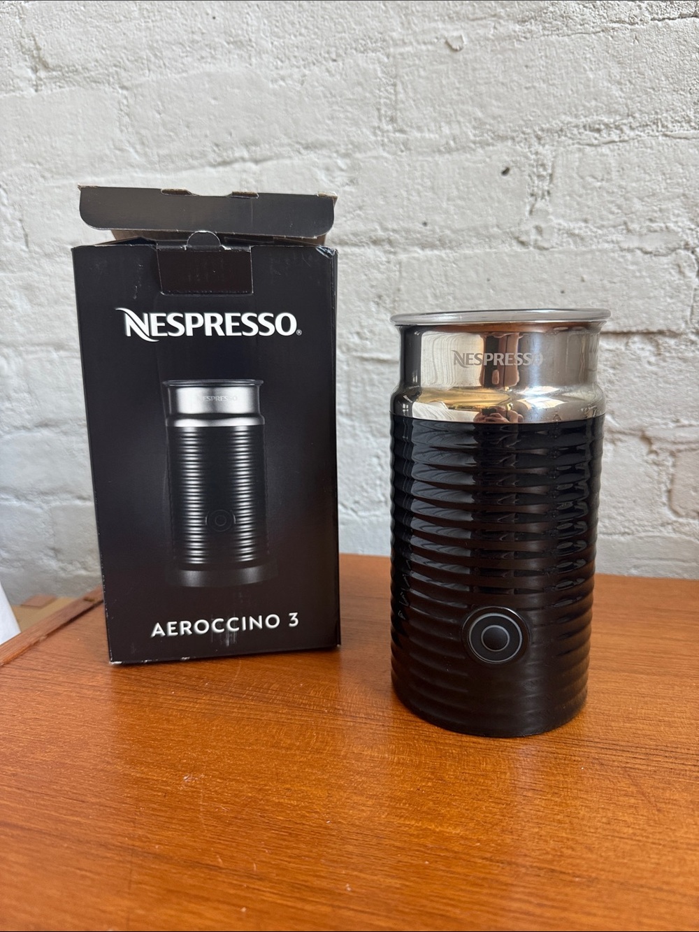 NEW Nespresso Aeroccino 3 Milk Frother in Black